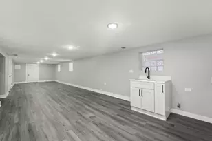 11348 S Stewart Ave, Chicago, IL 60628 - Photo 20