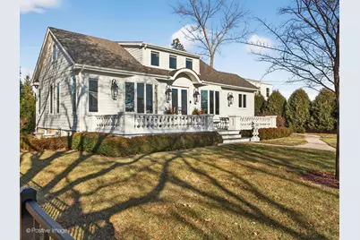 285 Middaugh Road, Clarendon Hills, IL 60514 - Photo 2