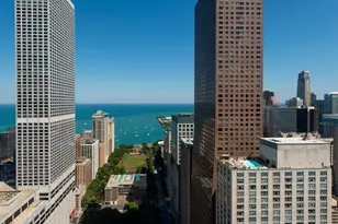 800 N Michigan Ave, Chicago, IL 60611 - Photo 30