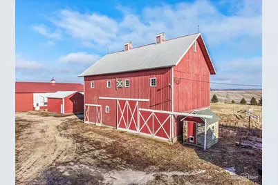 10256 Somonauk Road, Hinckley, IL 60520 - Photo 2