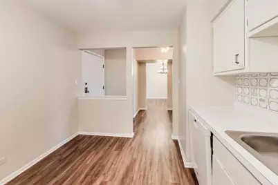 1200 W Northwest Highway #308, Mount Prospect, IL 60056 - Photo 10