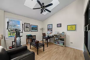 1376 Longacre Ln, Wheeling, IL 60090 - Photo 14