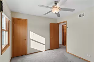 1136 10 Pin Ln, Zion, IL 60099 - Photo 22