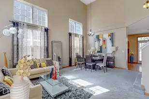 2500 Rosehall Ln, Aurora, IL 60503 - Photo 2