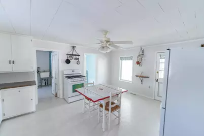 9709 Cunningham Road, Winnebago, IL 61088 - Photo 18