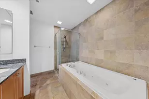 415 E North Water St, Chicago, IL 60611 - Photo 16