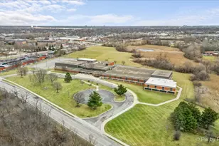 304 Patricia Ln, Bartlett, IL 60103 - Photo 46