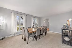 304 Patricia Ln, Bartlett, IL 60103 - Photo 6