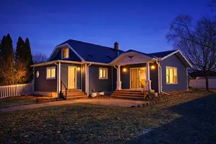 634 1st Ave, Ottawa, IL 61350 - Photo 2