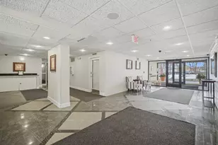 1800 Huntington Blvd, Hoffman Estates, IL 60169 - Photo 2