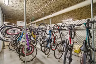 1800 Huntington Blvd, Hoffman Estates, IL 60169 - Photo 20