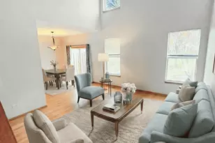 1533 Keystone Ct, Elgin, IL 60120 - Photo 4