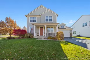 748 Versailles Pkwy, Oswego, IL 60543 - Photo 1