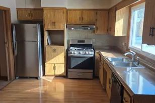 1915 Tina Ln, Flossmoor, IL 60422 - Photo 6