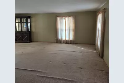 1915 Tina Lane, Flossmoor, IL 60422 - Photo 2