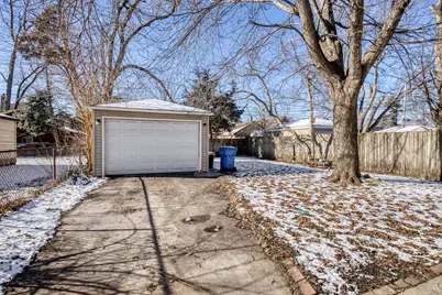 10922 S Peoria Street, Chicago, IL 60643 - Photo 20