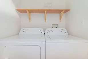 520 Lincoln Station Dr, Oswego, IL 60543 - Photo 20