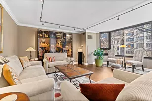 [Address not provided], Chicago, IL 60610 - Photo 4