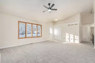 5022 W Herbert Ct, Monee, IL 60449 - Photo 6