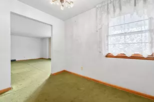 19 Schrum Rd, Calumet City, IL 60409 - Photo 6