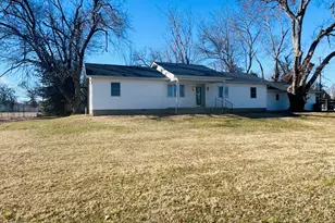 1007 Murphy St, Eldorado, IL 62930 - Photo 4