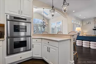 128 S Clay St, Hinsdale, IL 60521 - Photo 14