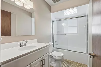 8114 9th Street W, Rock Island, IL 61201 - Photo 12