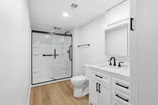 8114 9th St W, Rock Island, IL 61201 - Photo 22