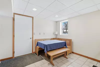 8114 9th Street W, Rock Island, IL 61201 - Photo 20