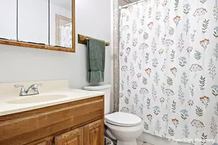 216 Waterbury Cir, Lake Villa, IL 60046 - Photo 16