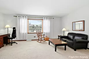 216 Waterbury Cir, Lake Villa, IL 60046 - Photo 4