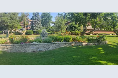 23 Deer Path Trail, Burr Ridge, IL 60527 - Photo 28