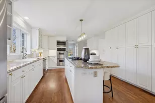 23 Deer Path Trail, Burr Ridge, IL 60527 - Photo 10