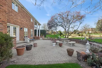 23 Deer Path Trail, Burr Ridge, IL 60527 - Photo 32