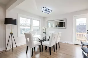 9132 Lincolnwood Dr, Evanston, IL 60203 - Photo 14