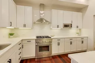 1600 N Marshfield Ave, Chicago, IL 60622 - Photo 8