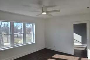 2822 W Marquette Rd, Chicago, IL 60629 - Photo 6