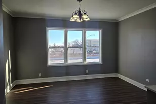 2822 W Marquette Rd, Chicago, IL 60629 - Photo 12