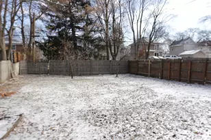 603 N May St, Aurora, IL 60506 - Photo 18