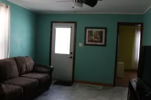 603 N May St, Aurora, IL 60506 - Photo 2