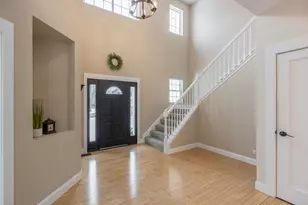 [Address not provided], North Aurora, IL 60542 - Photo 2