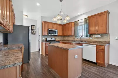 837 Briarcliff Drive, Minooka, IL 60447 - Photo 12