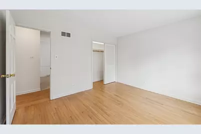 3018 Indianwood Road, Wilmette, IL 60091 - Photo 30