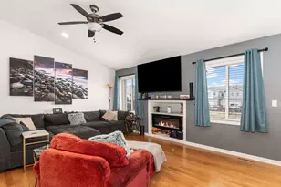 1923 Waters Edge Dr, Minooka, IL 60447 - Photo 8