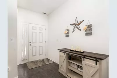 1923 Waters Edge Drive, Minooka, IL 60447 - Photo 6