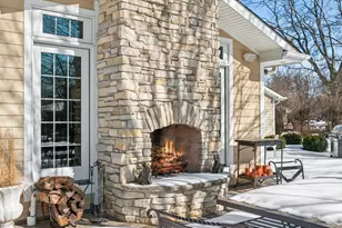 706 Cherry Ct, Itasca, IL 60143 - Photo 38