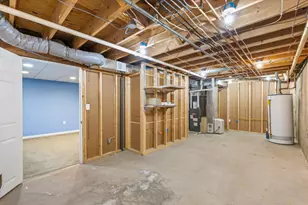 302 N Jackson St, Philo, IL 61864 - Photo 24