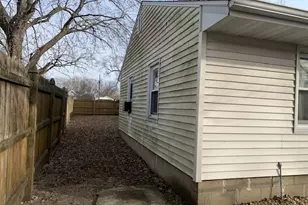 380 S Marguerite St, Coal City, IL 60416 - Photo 38