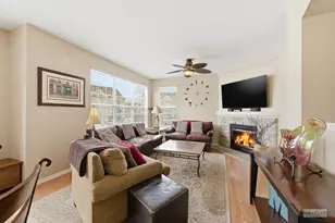 467 Vaughn Cir, Aurora, IL 60502 - Photo 10