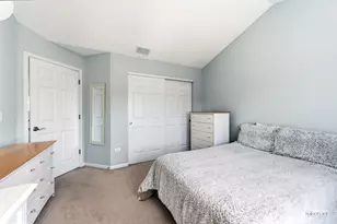 467 Vaughn Cir, Aurora, IL 60502 - Photo 22